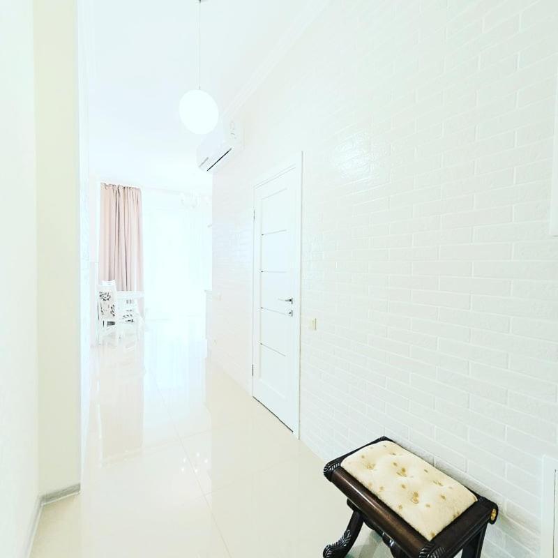 1 Room 60M2 Center Of Obolon Near River Side. With Terrace. 22 Floor Киев Экстерьер фото
